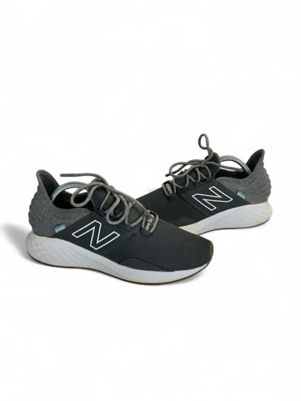 New Balance Roav Black Running Sneakers